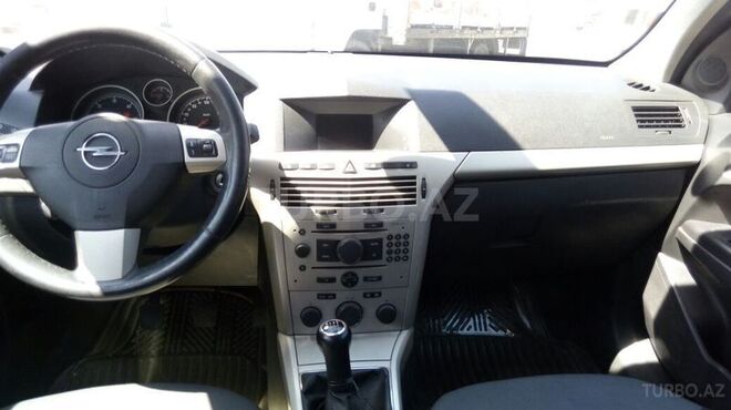 Opel Astra 2008, 293,000 km - 1.9 l - Bakı