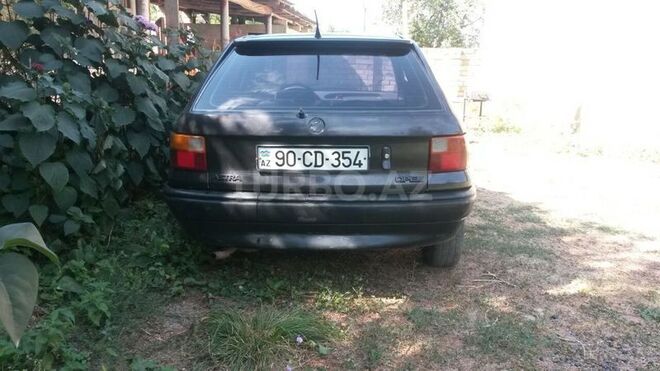 Opel Astra 1993, 500,000 km - 1.4 l - Quba