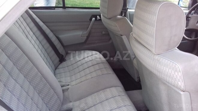 Mercedes 190 1991, 270,000 km - 2.0 l - Bakı