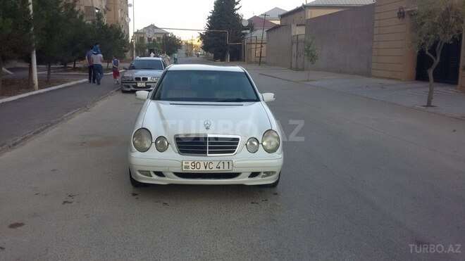 Mercedes E 200 2001, 308,055 km - 2.0 l - Bakı