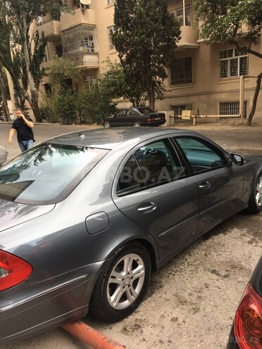 Mercedes E 220 2009, 195,000 km - 2.2 л - Bakı