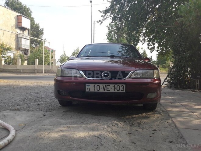 Opel Vectra 1997, 333,000 km - 1.8 l - Mingəçevir