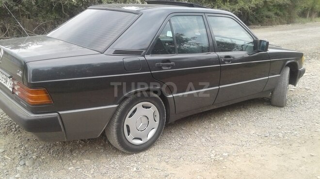 Mercedes 190 1993, 365,897 km - 1.8 l - Saatlı