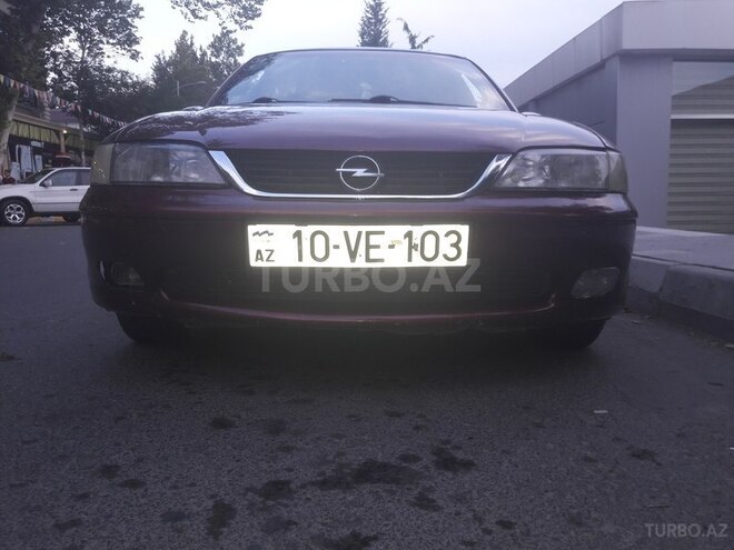 Opel Vectra 1997, 333,000 km - 1.8 l - Mingəçevir