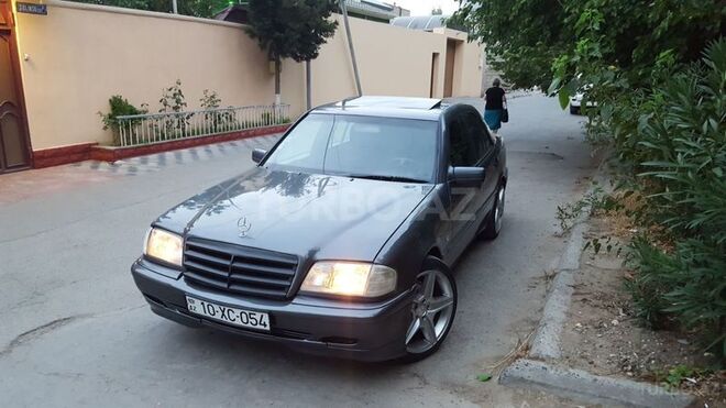 Mercedes C 280 1998, 279,534 km - 2.8 l - Bakı