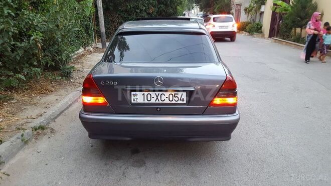 Mercedes C 280 1998, 279,534 km - 2.8 l - Bakı