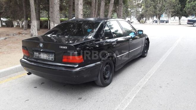 BMW 316 1993, 250,000 km - 1.6 l - Sumqayıt