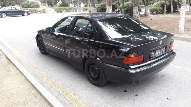 BMW 316 1993, 250,000 km - 1.6 l - Sumqayıt
