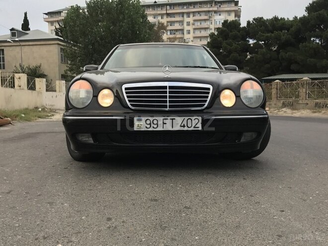 Mercedes E 270 2002, 330,000 km - 2.1 l - Bakı