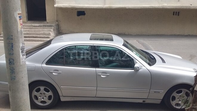 Mercedes E 320 2000, 345,000 km - 3.2 l - Bakı
