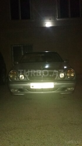 Mercedes E 320 2000, 345,000 km - 3.2 l - Bakı