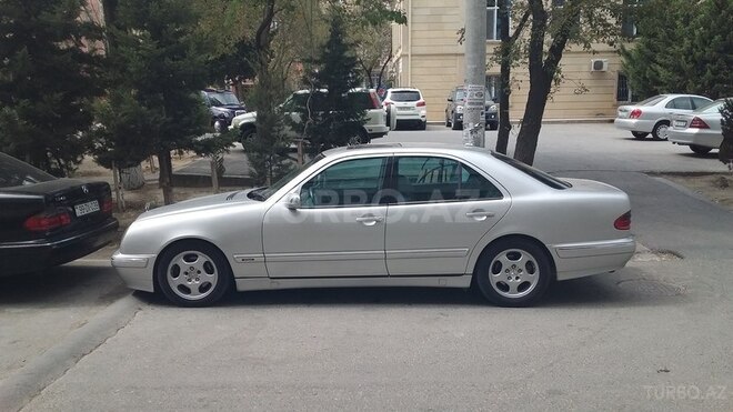 Mercedes E 320 2000, 345,000 km - 3.2 l - Bakı
