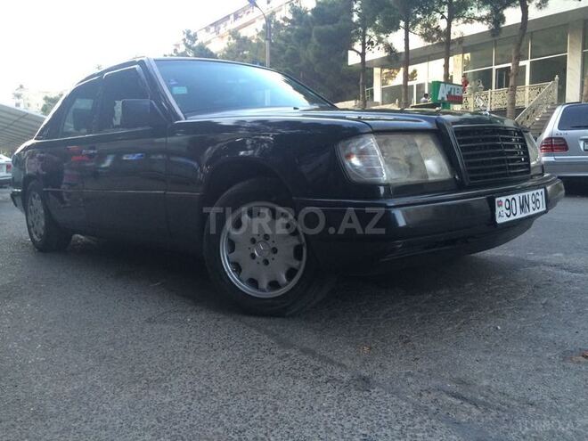 Mercedes E 300 1991, 21,696 km - 0.3 л - Bakı