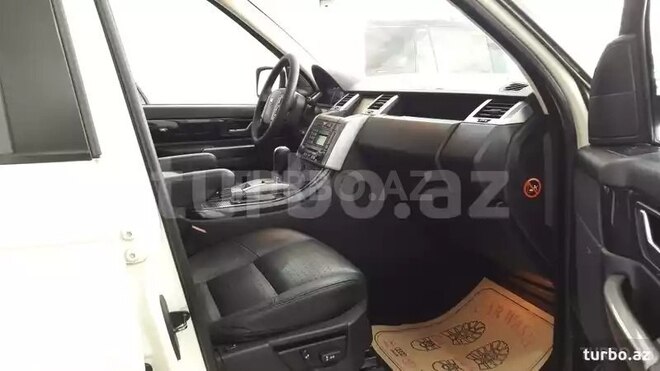 Land Rover RR Sport 2008, 134,000 km - 4.2 l - Zaqatala