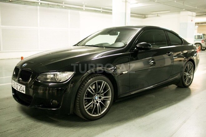BMW 330 2009, 101,768 km - 3.0 l - Bakı