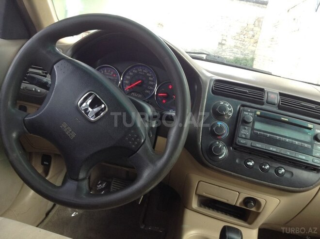 Honda Civic 2005, 255,239 km - 1.5 l - Ucar