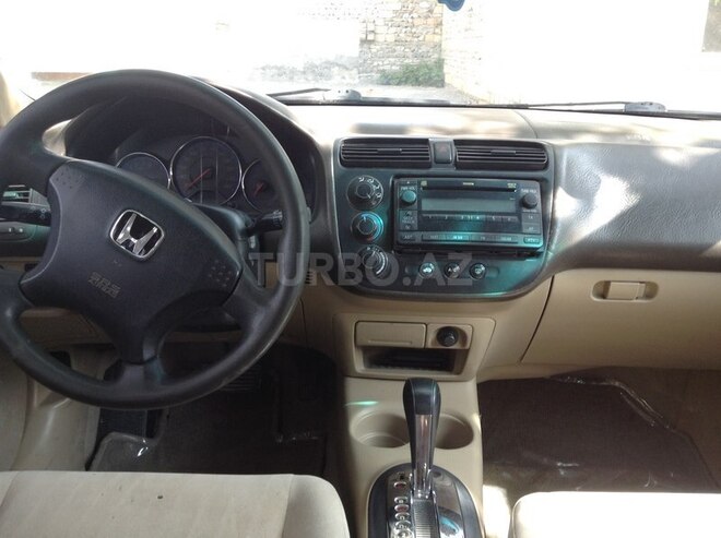 Honda Civic 2005, 255,239 km - 1.5 l - Ucar