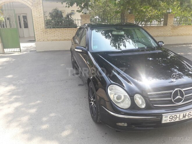 Mercedes E 240 2003, 204,000 km - 2.6 л - Bakı