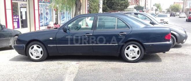 Mercedes E 230 1996, 306,686 km - 2.3 l - Bakı