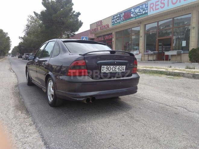 Opel Vectra 1997, 260,000 km - 2.0 л - Sumqayıt