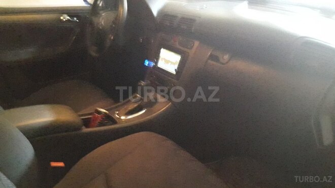 Mercedes C 220 2001, 374,000 km - 2.2 l - Bakı