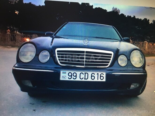 Mercedes E 220 2001, 326,000 km - 2.2 l - Masallı