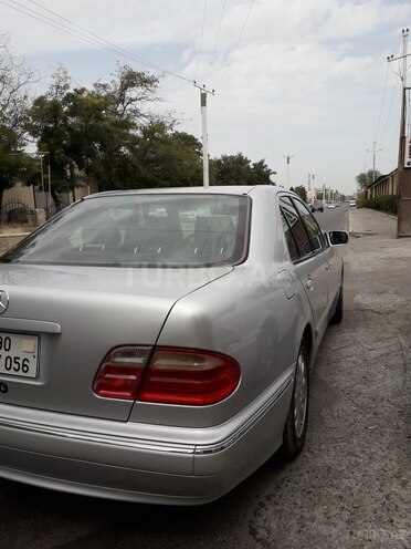 Mercedes E 240 1999, 260,000 km - 2.6 l - Bakı