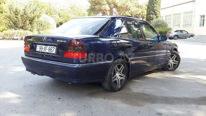 Mercedes C 240 1998, 199,000 km - 2.4 l - Bakı