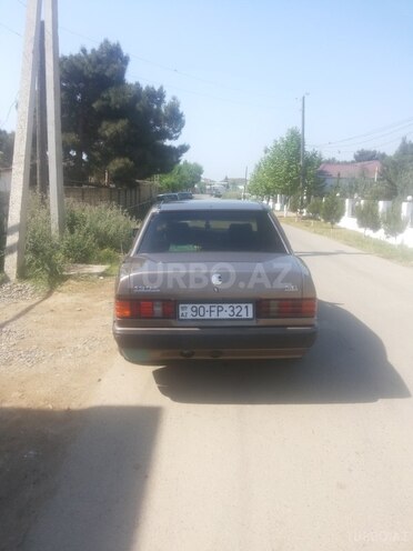 Mercedes 190 1991, 204,500 km - 1.8 l - Biləsuvar