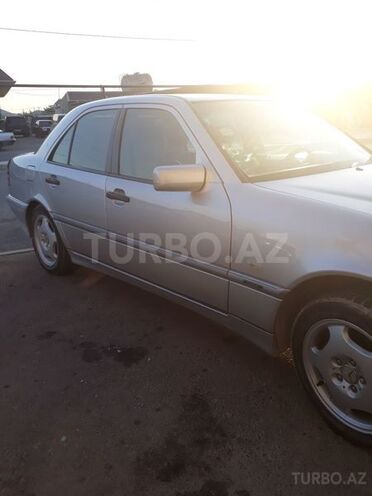 Mercedes C 220 1999, 208,000 km - 0.3 л - Bakı
