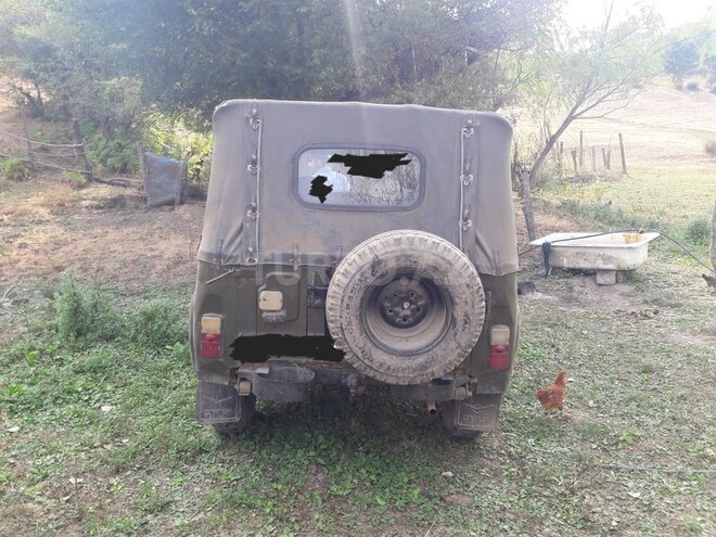 UAZ 469 1989, 130,000 km - 2.4 l - Lerik