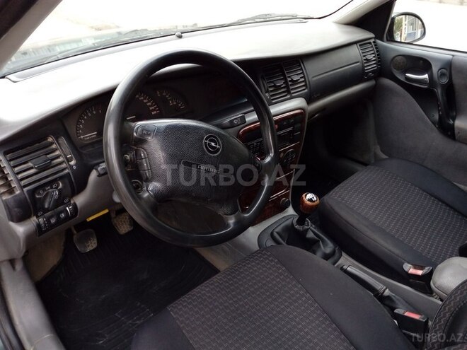 Opel Vectra 1999, 320,000 km - 1.8 l - Sumqayıt