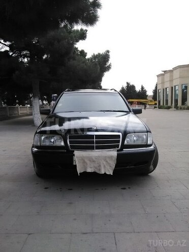 Mercedes C 180 1999, 330,000 km - 1.8 l - Bakı