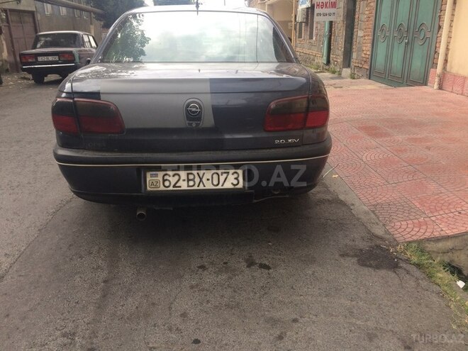 Opel Omega 1996, 389,000 km - 2.0 l - Zaqatala