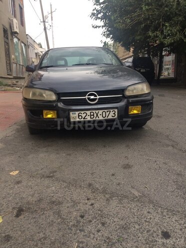 Opel Omega 1996, 389,000 km - 2.0 l - Zaqatala