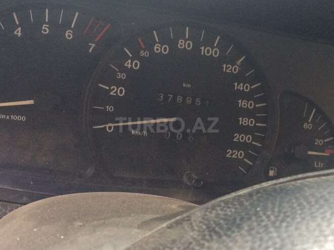 Opel Omega 1996, 389,000 km - 2.0 l - Zaqatala