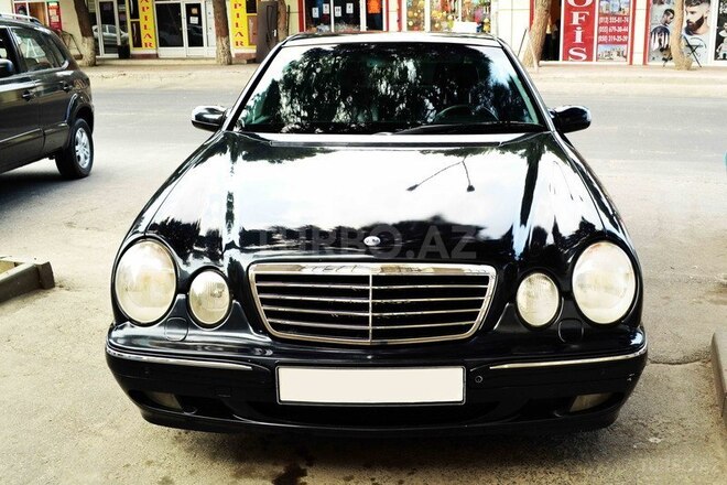 Mercedes E 270 2001, 225,000 km - 2.7 л - Bakı