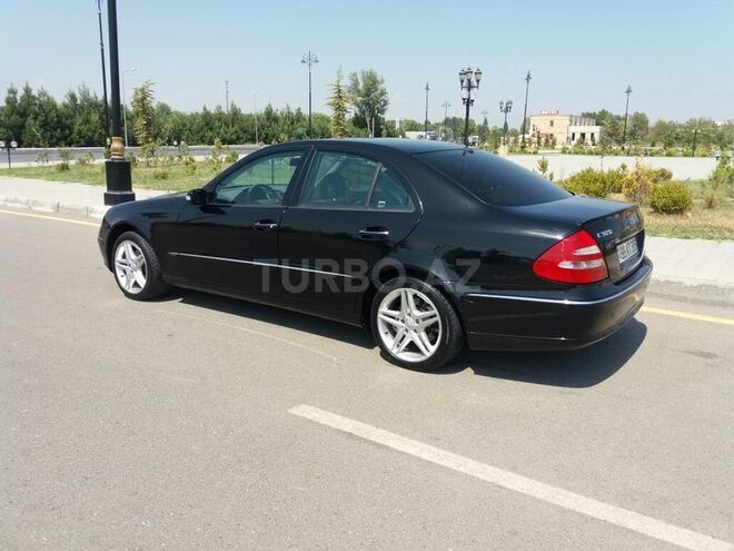 Mercedes E 350 2003, 158,000 km - 3.2 l - Ağdaş