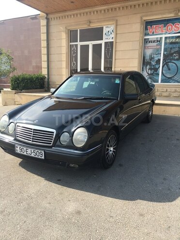Mercedes E 230 1996, 185,000 km - 2.3 l - Bakı