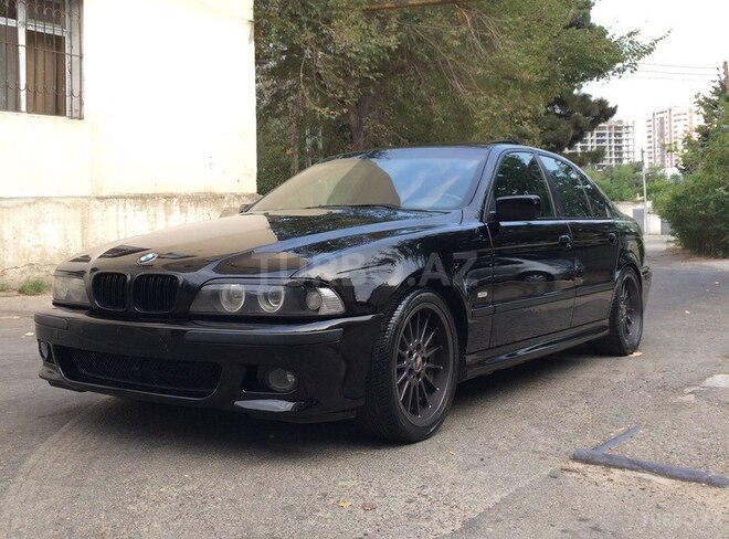 BMW 525 2002, 210,000 km - 2.5 l - Bakı