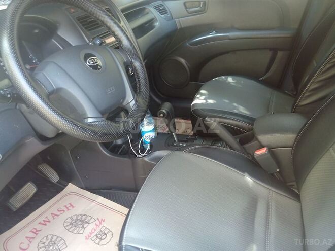 Kia Sportage 2008, 194,000 km - 2.0 l - Bakı