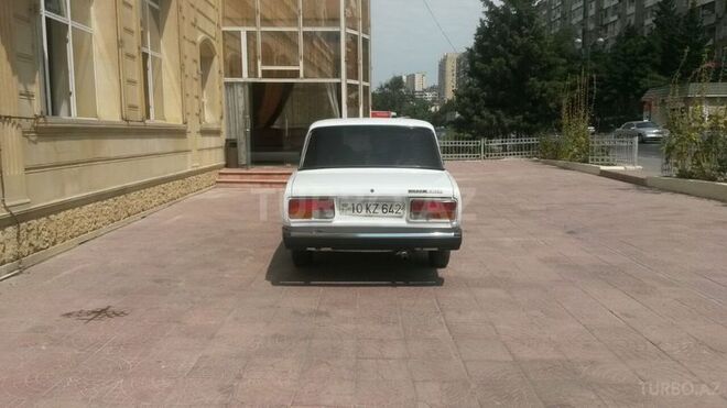 LADA (VAZ) 2107 2006, 200,000 km - 1.6 l - Bakı