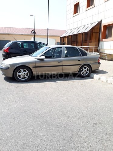 Opel Vectra 1995, 210,965 km - 1.8 l - Bakı