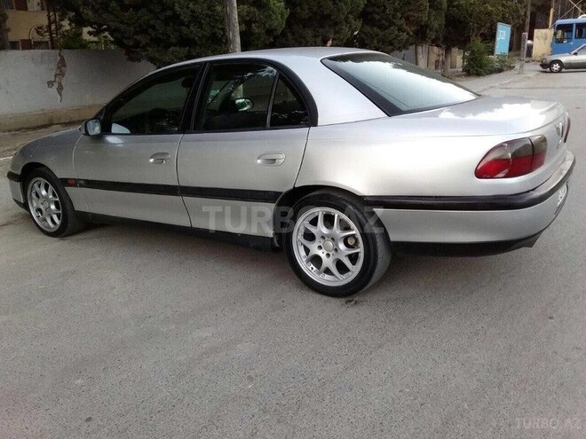 Opel Omega 1997, 304,000 km - 2.0 л - Bakı