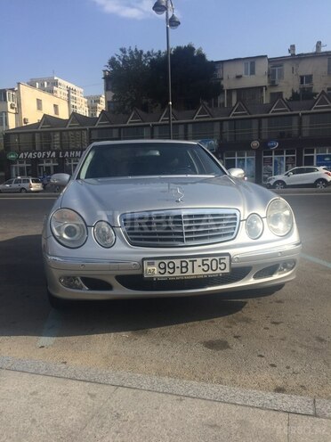 Mercedes E 240 2004, 197,000 km - 2.6 l - Bakı