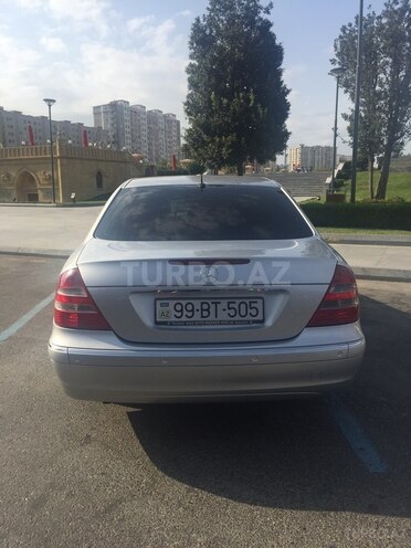 Mercedes E 240 2004, 197,000 km - 2.6 l - Bakı