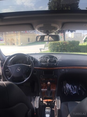 Mercedes E 240 2004, 197,000 km - 2.6 l - Bakı