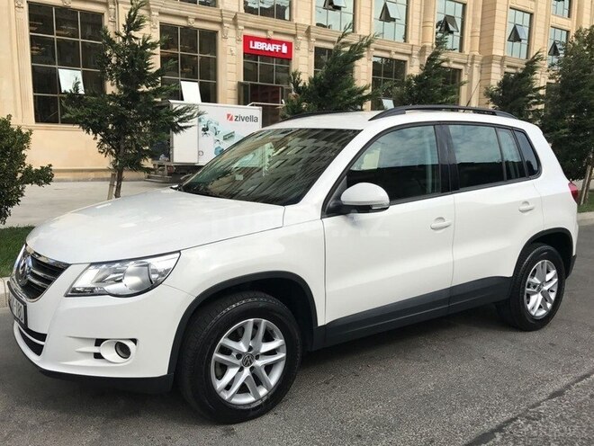 Volkswagen Tiguan 2011, 69,000 km - 2.0 л - Bakı
