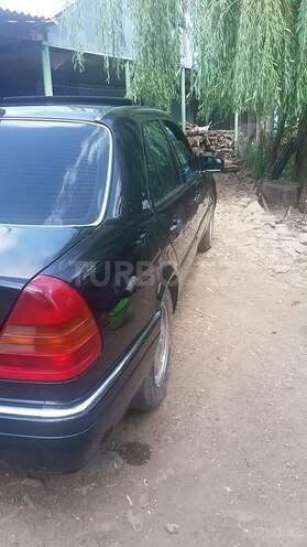 Mercedes C 280 1995, 231,000 km - 2.8 l - Tovuz