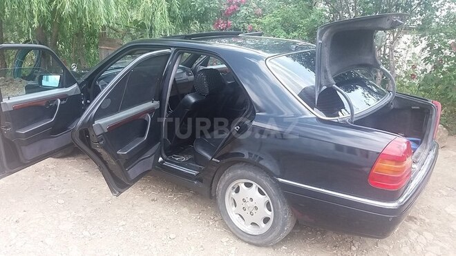 Mercedes C 280 1995, 231,000 km - 2.8 l - Tovuz